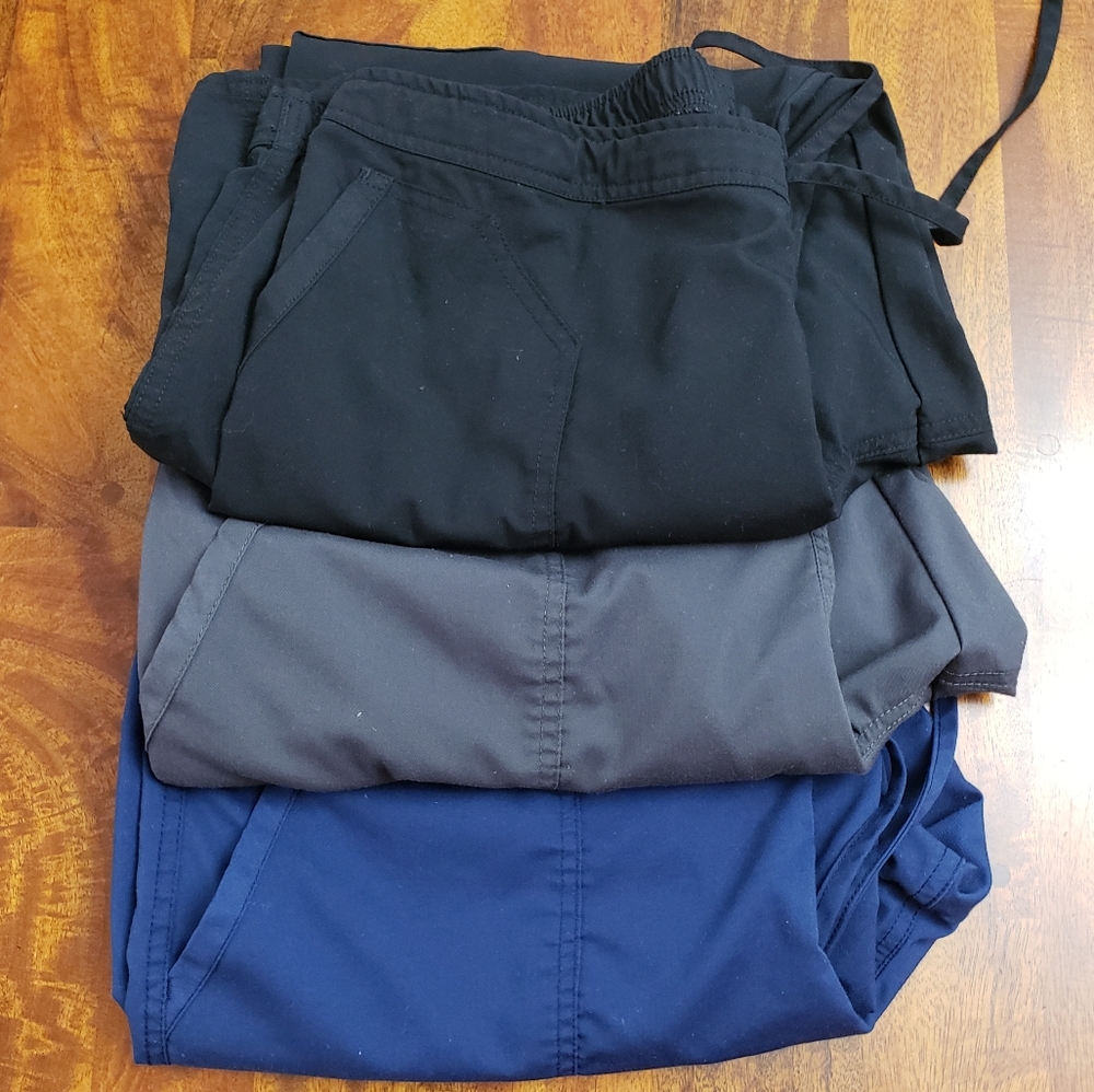 Cherokee workweek scrub pants size large petite